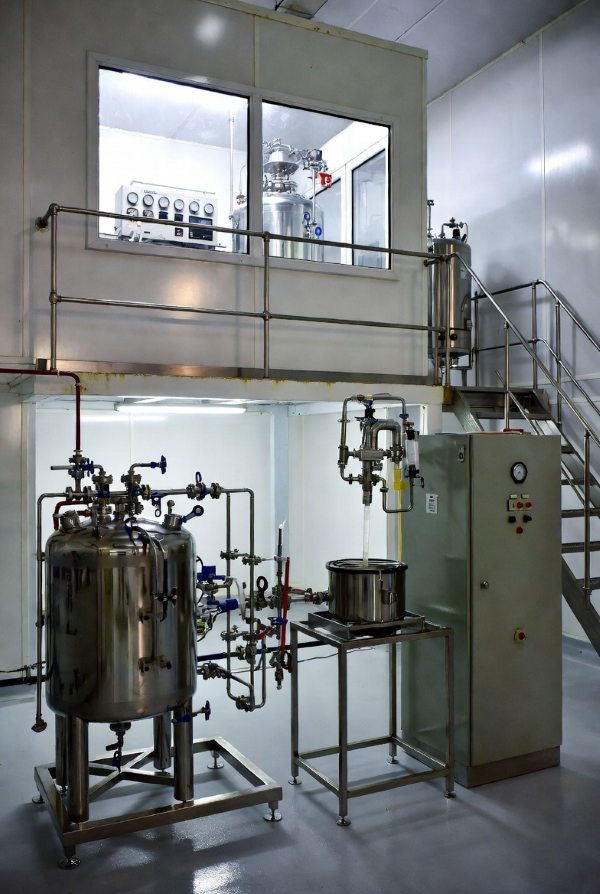 Bộ nạp liệu vô trùng dùng van màng và lửa/hơi, đảm bảo cấy giống không tạp khuẩn