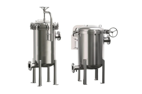 Housing lọc bằng chất liệu inox có độ bền cao, chịu hóa chất tốt