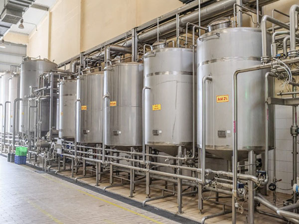 Hệ thống CIP/SIP tích hợp trong hệ thống pha chế vô trùng